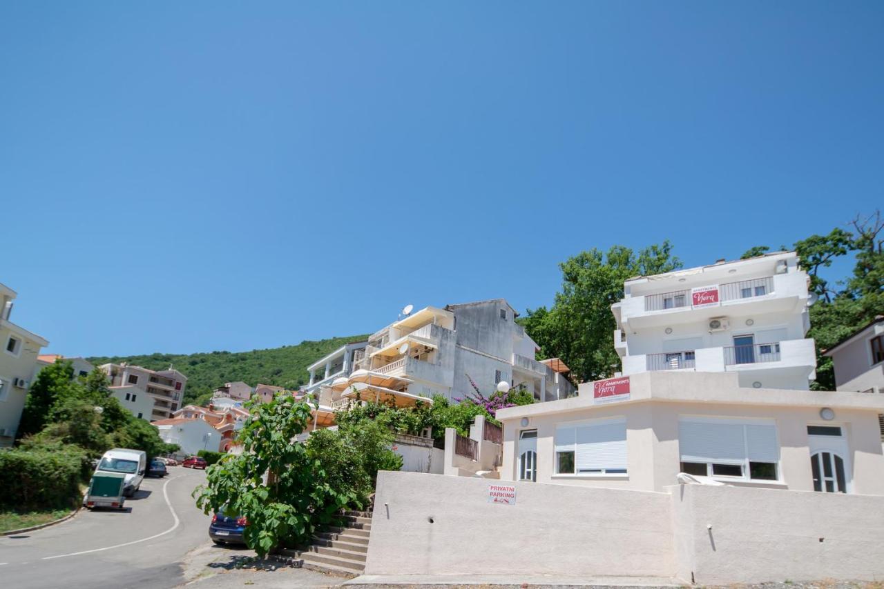 Apartments Vjera Petrovac מראה חיצוני תמונה