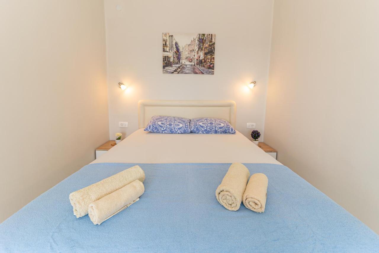 Apartments Vjera Petrovac מראה חיצוני תמונה