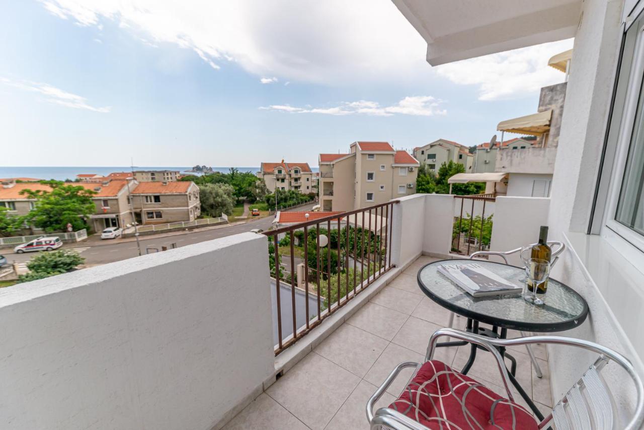 Apartments Vjera Petrovac מראה חיצוני תמונה