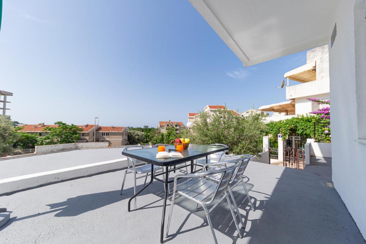Apartments Vjera Petrovac מראה חיצוני תמונה