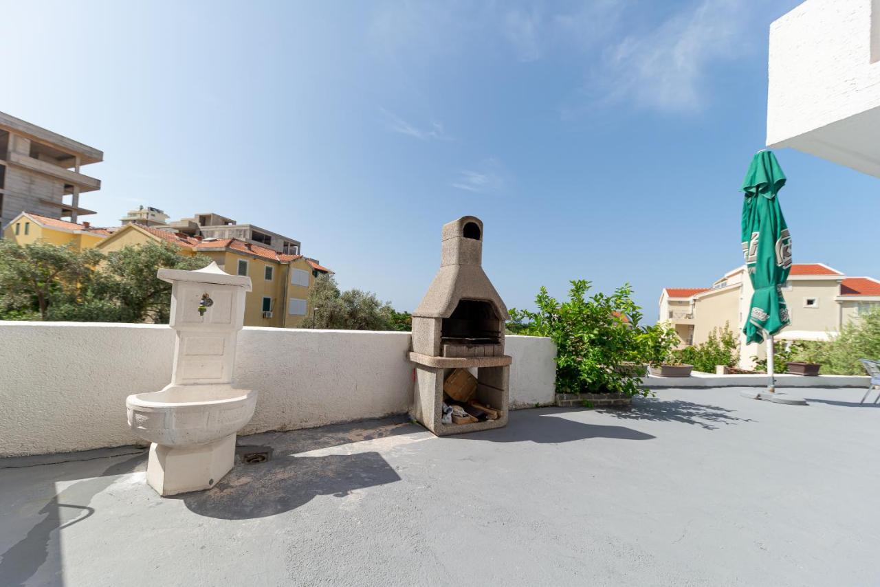 Apartments Vjera Petrovac מראה חיצוני תמונה