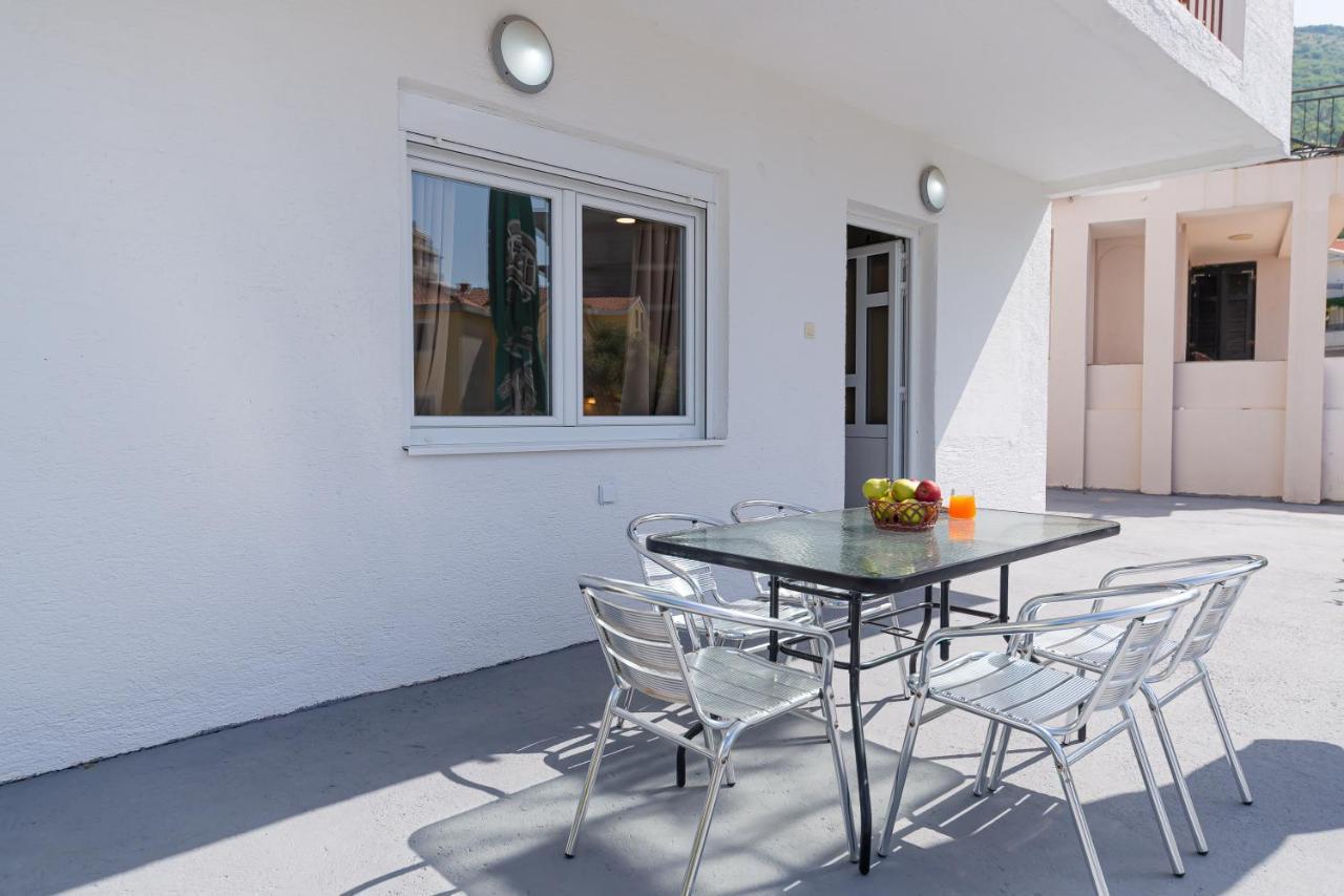 Apartments Vjera Petrovac מראה חיצוני תמונה