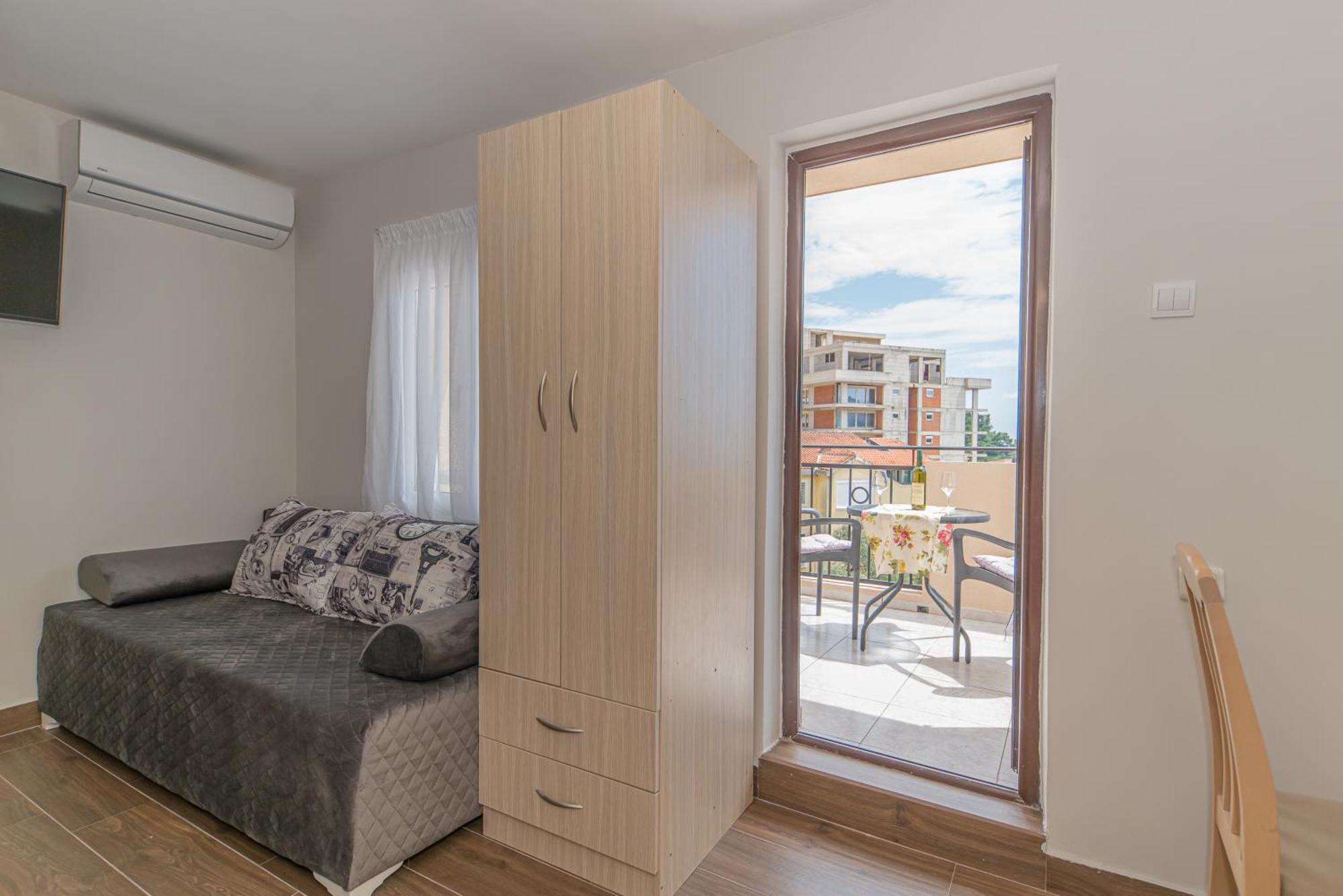 Apartments Vjera Petrovac מראה חיצוני תמונה