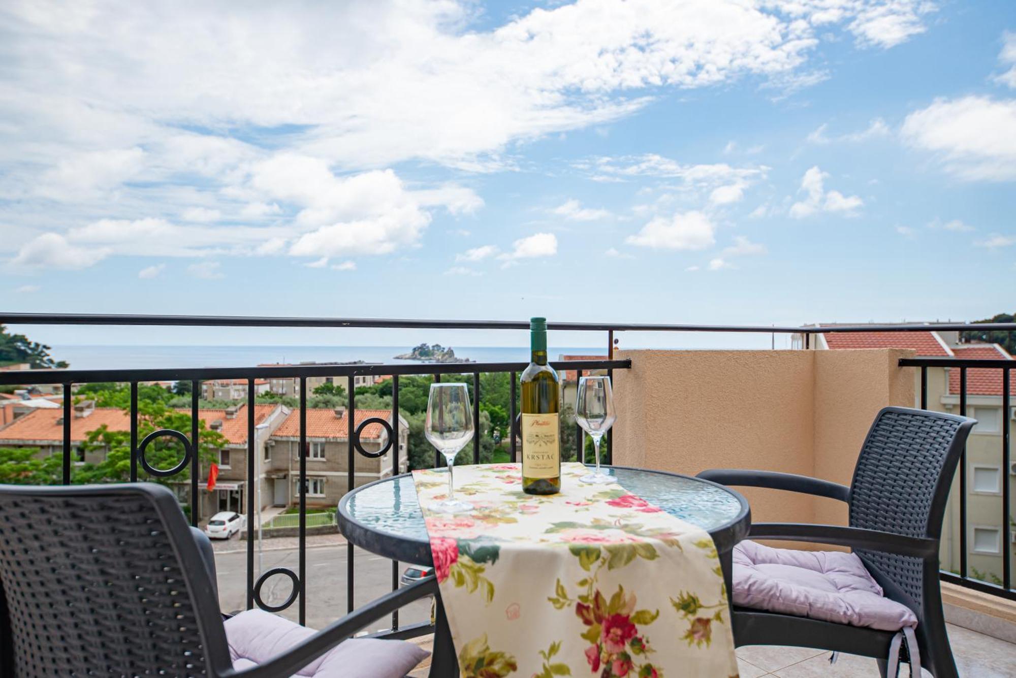 Apartments Vjera Petrovac מראה חיצוני תמונה