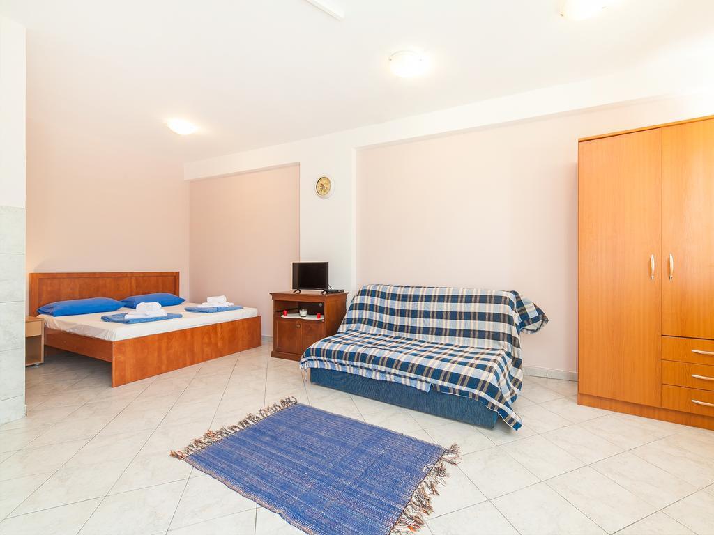 Apartments Vjera Petrovac מראה חיצוני תמונה