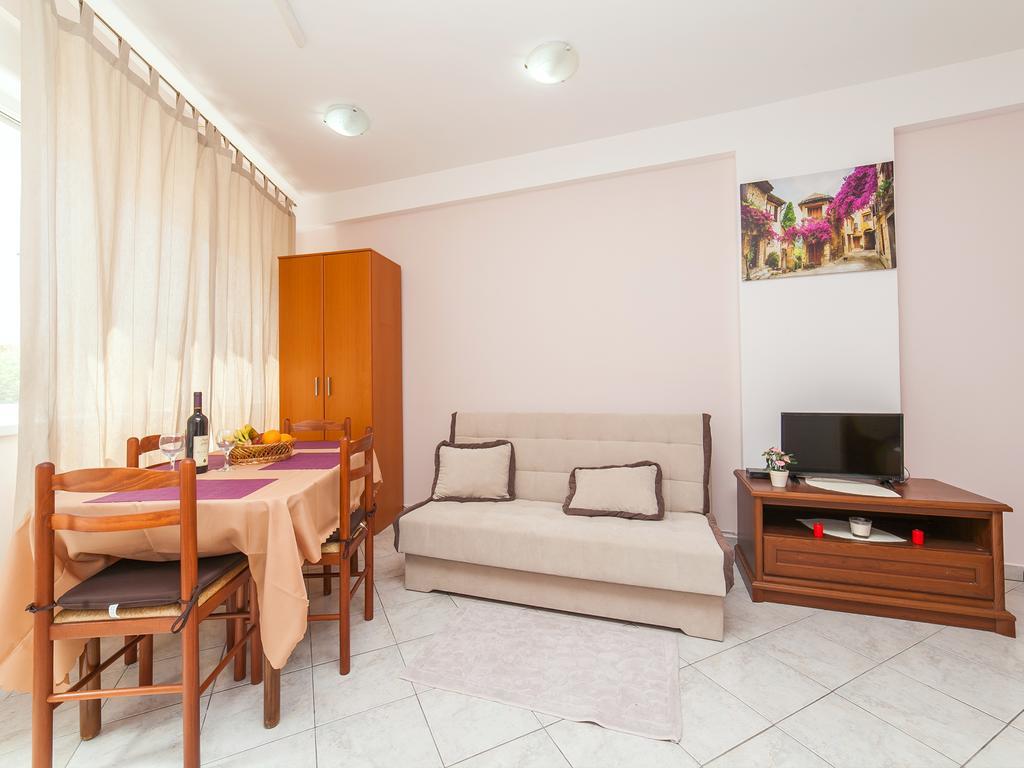 Apartments Vjera Petrovac מראה חיצוני תמונה