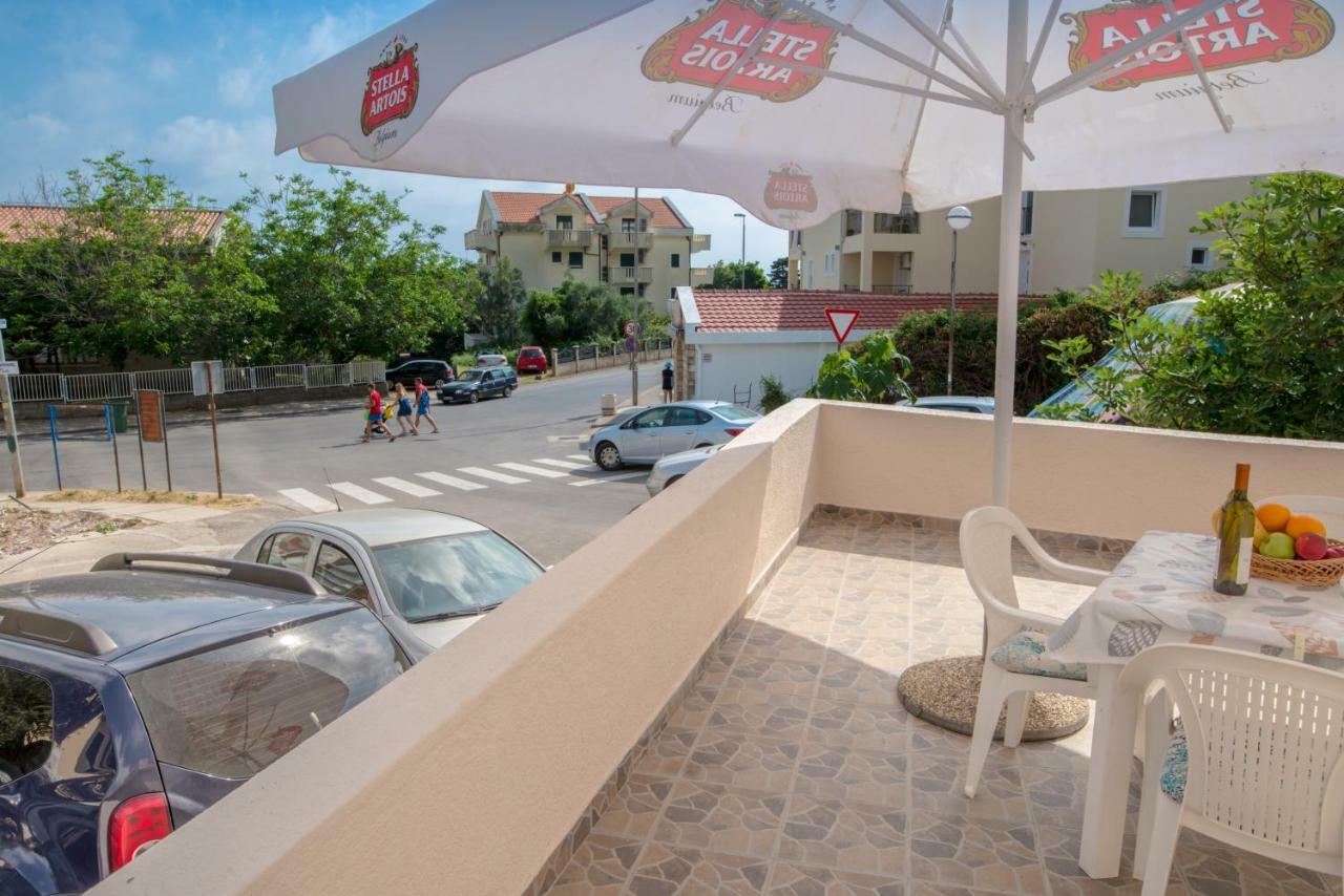 Apartments Vjera Petrovac מראה חיצוני תמונה