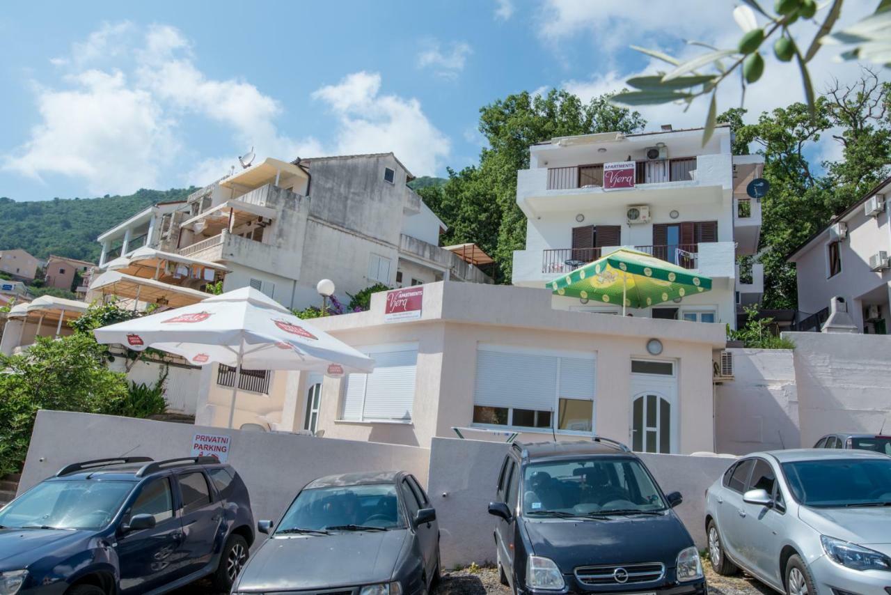 Apartments Vjera Petrovac מראה חיצוני תמונה